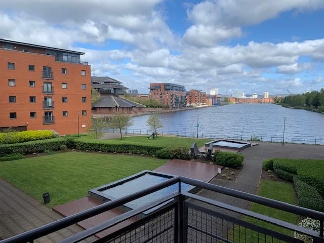 Property photo 3 of 6 Balcony