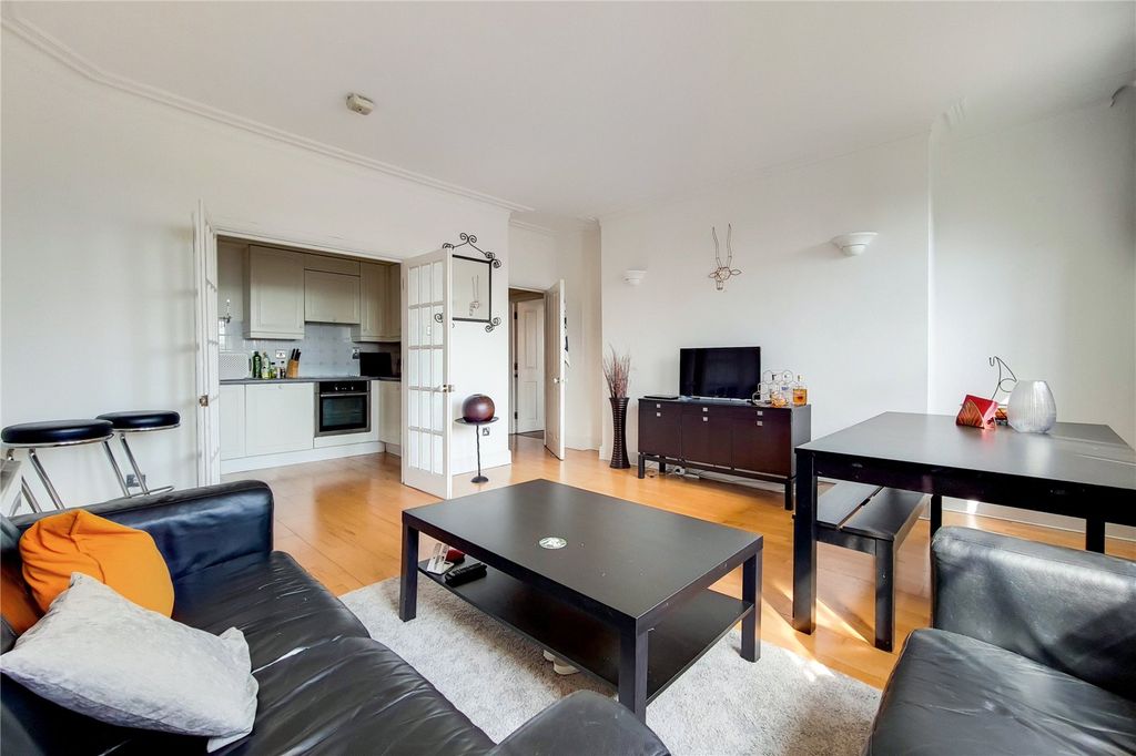 Property photo 1 of 12 Reception Room
