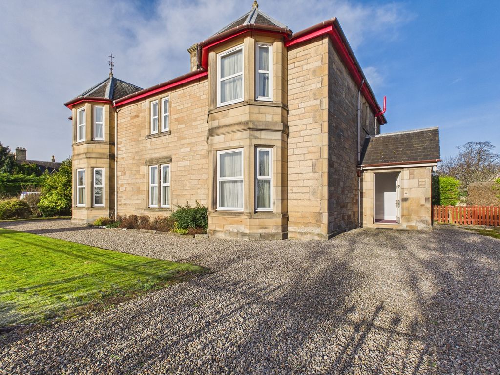 Property photo 1 of 73