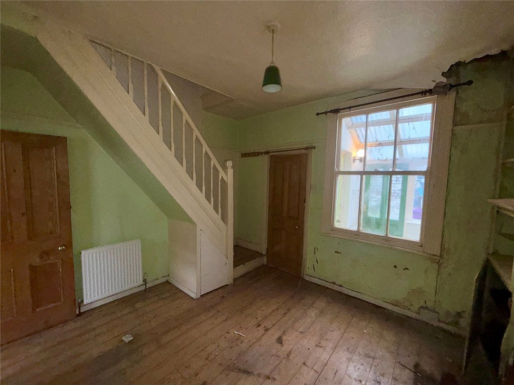 Property photo 3 of 9 Picture No. 08