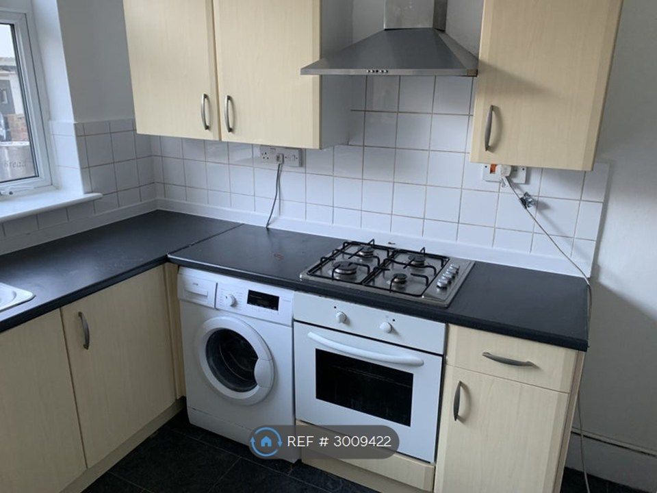 Property photo 3 of 3