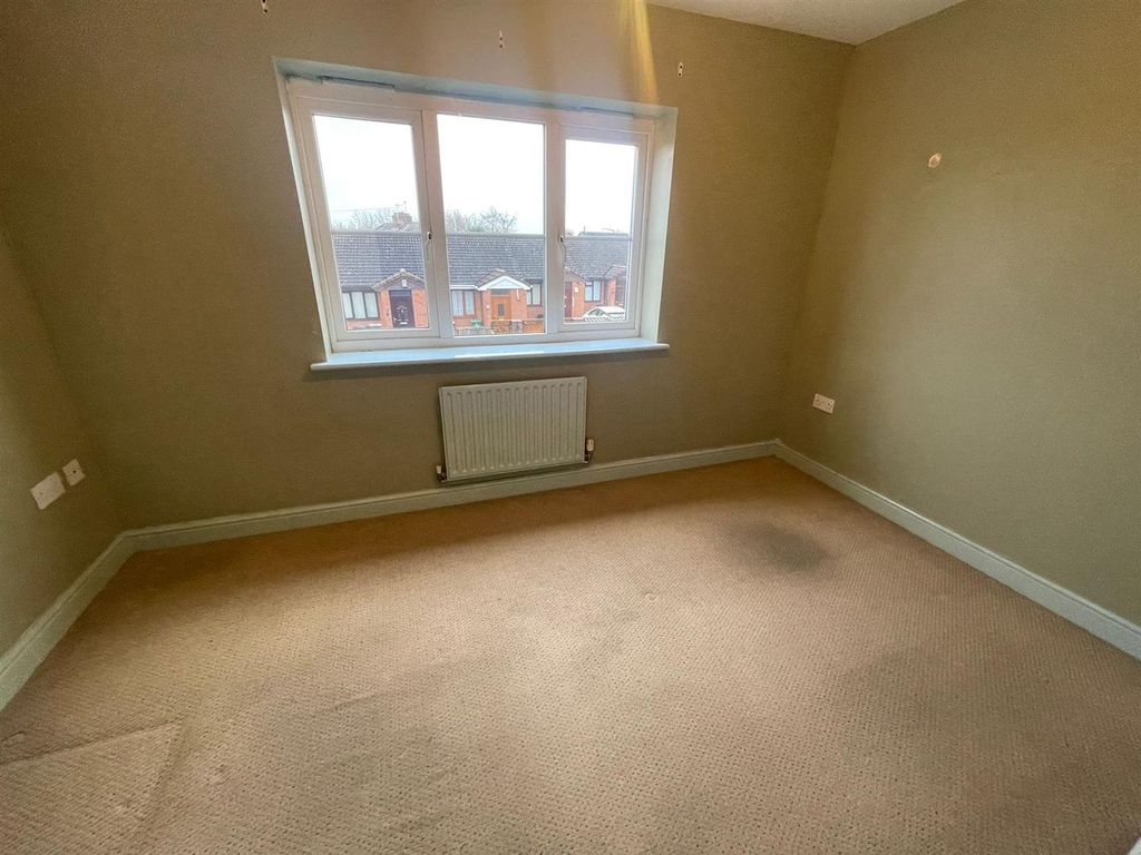 Property photo 3 of 9 3.Jpeg