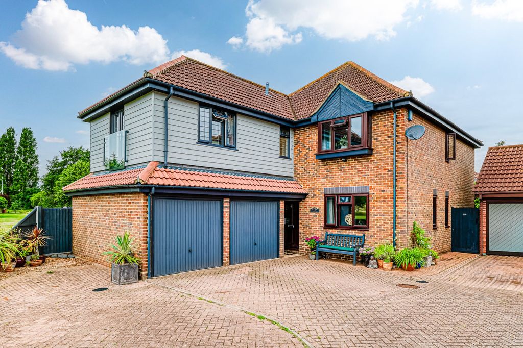 Property photo 1 of 57 Picture No. 66
