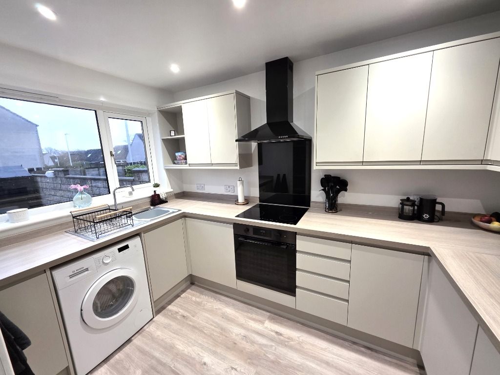 Property photo 3 of 19 Photo 3