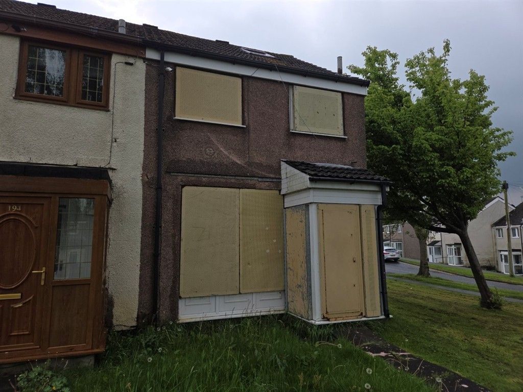Property photo 1 of 3