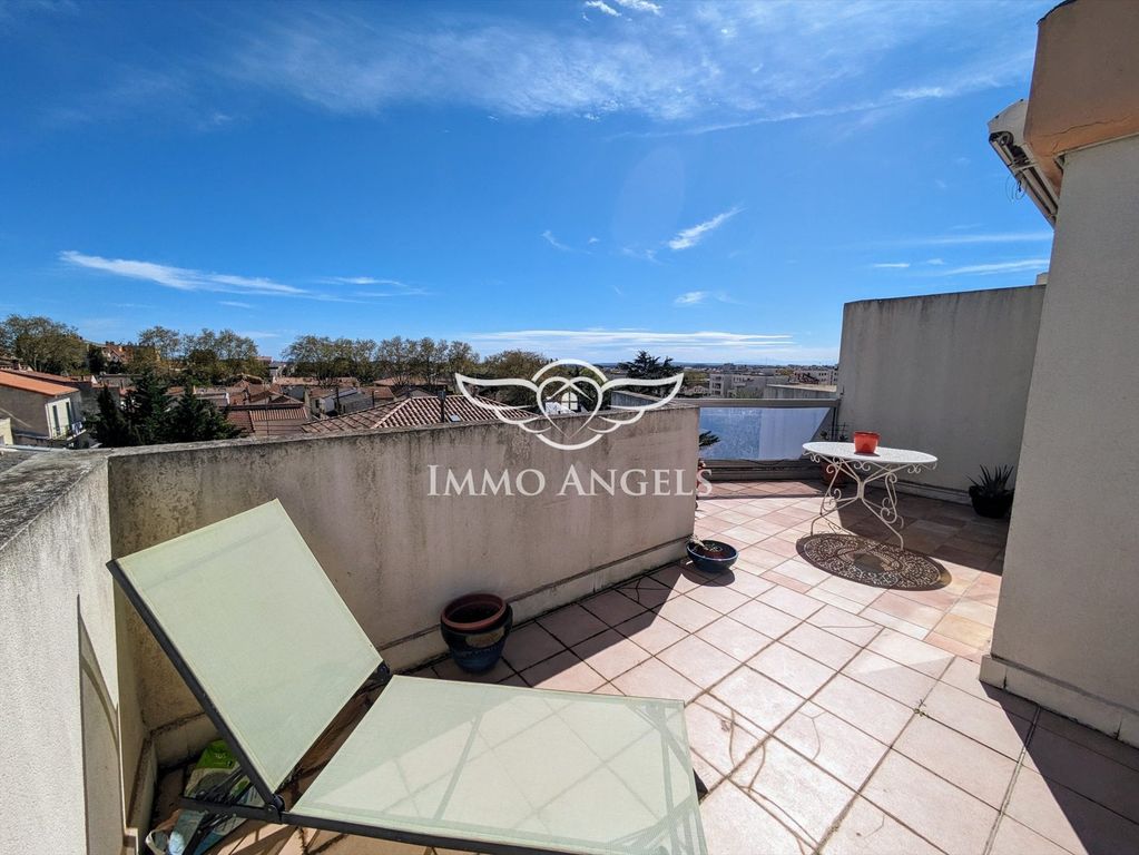Property photo 1 of 12 T3 50m2 Top Floor Terrace 60m2