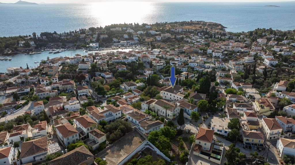 Property photo 3 of 30