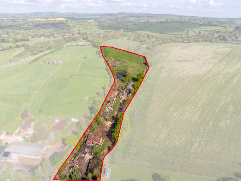 Property photo 3 of 23 Picture No. 30