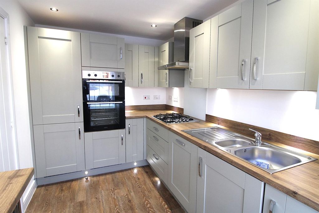 Property photo 3 of 28 Img_1886.Jpg