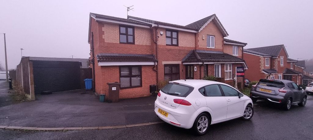 Property photo 1 of 27