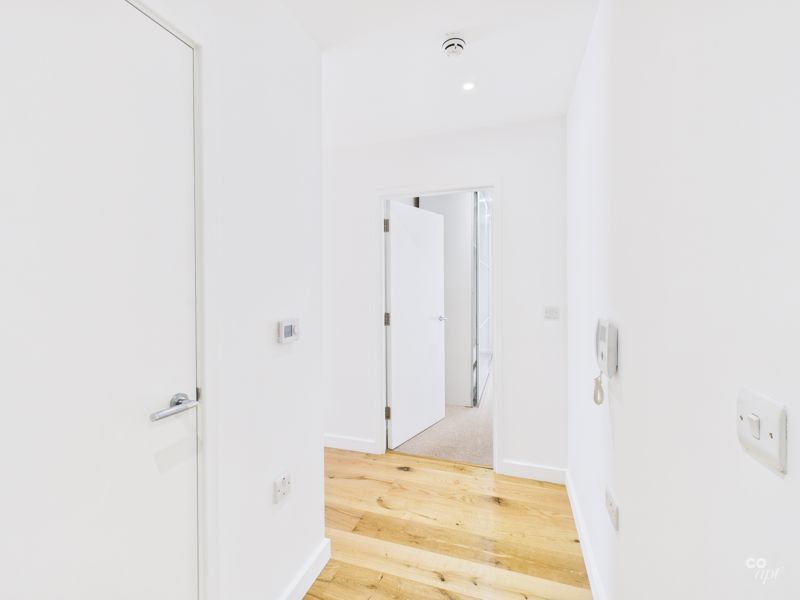 Property photo 2 of 25 Photo 1