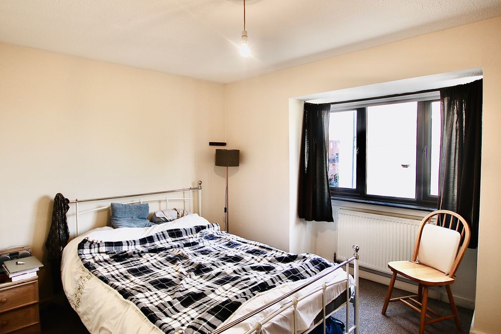 Property photo 3 of 7 Img_1064