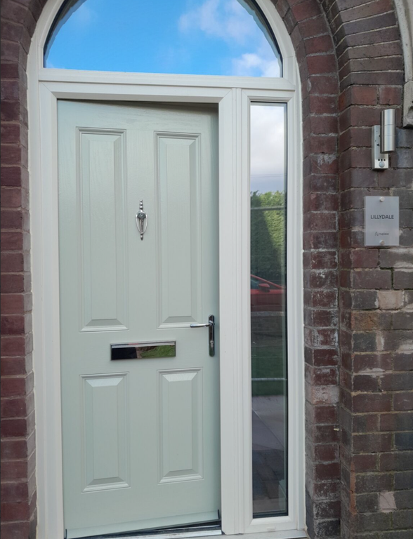 Property photo 2 of 11