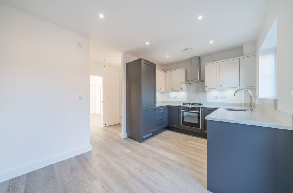 Property photo 2 of 12 927045 (4).Jpg