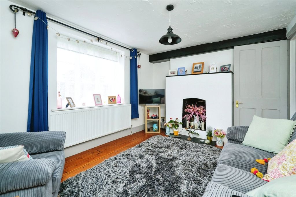 Property photo 2 of 15 Picture No. 07
