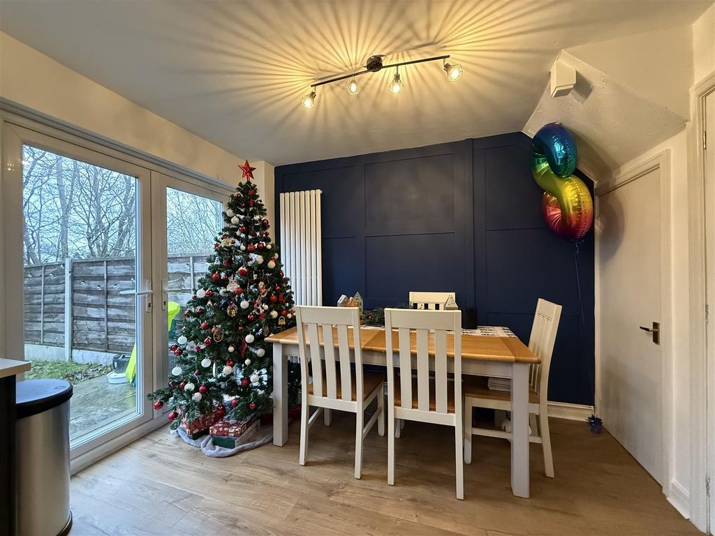 Property photo 3 of 12 Img_2537.Jpeg