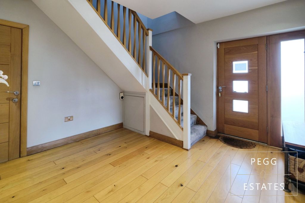 Property photo 3 of 56