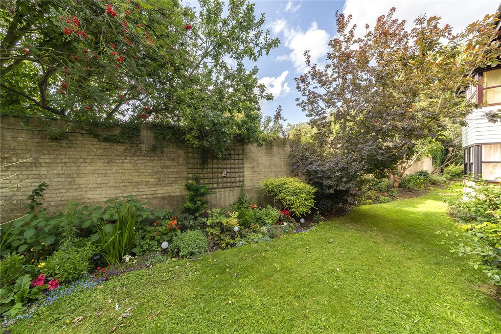 Property photo 2 of 11 Picture No. 10