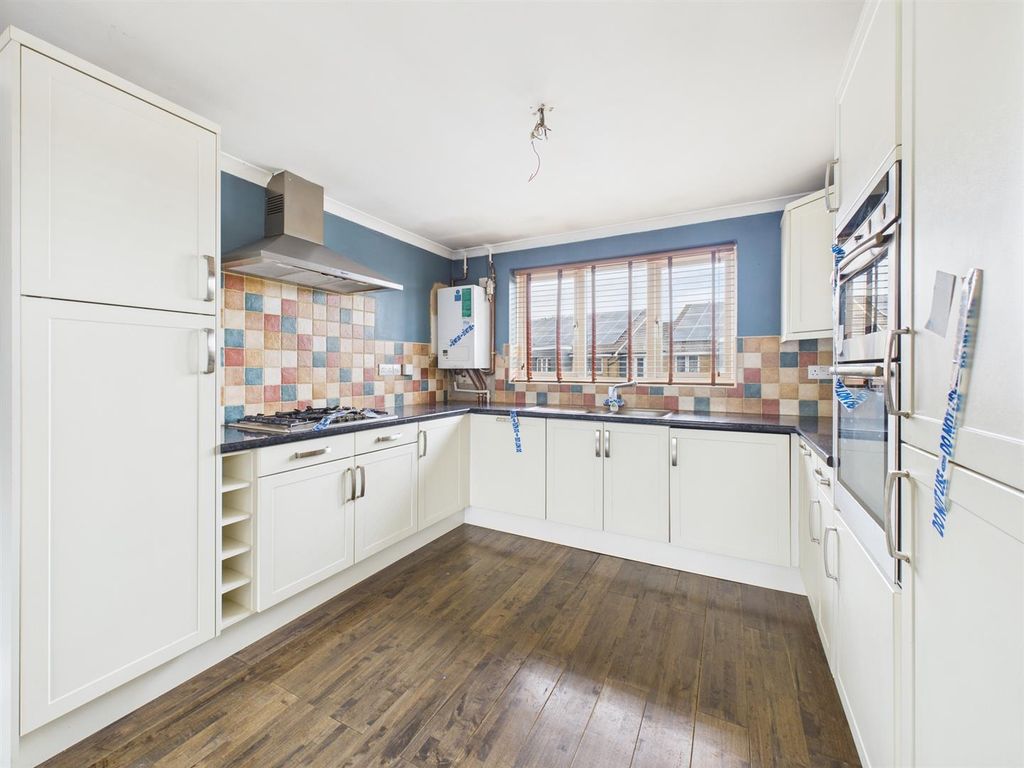 Property photo 2 of 7 Cam04907G0-Pr0227-Still009.Jpg