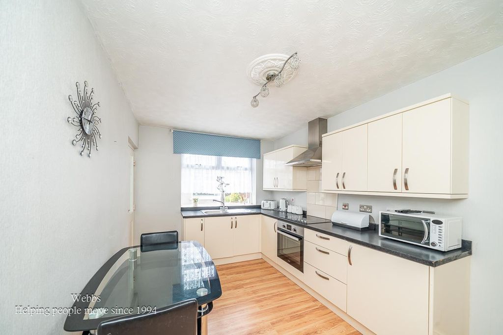 Property photo 2 of 27 Webbs-7.Jpg