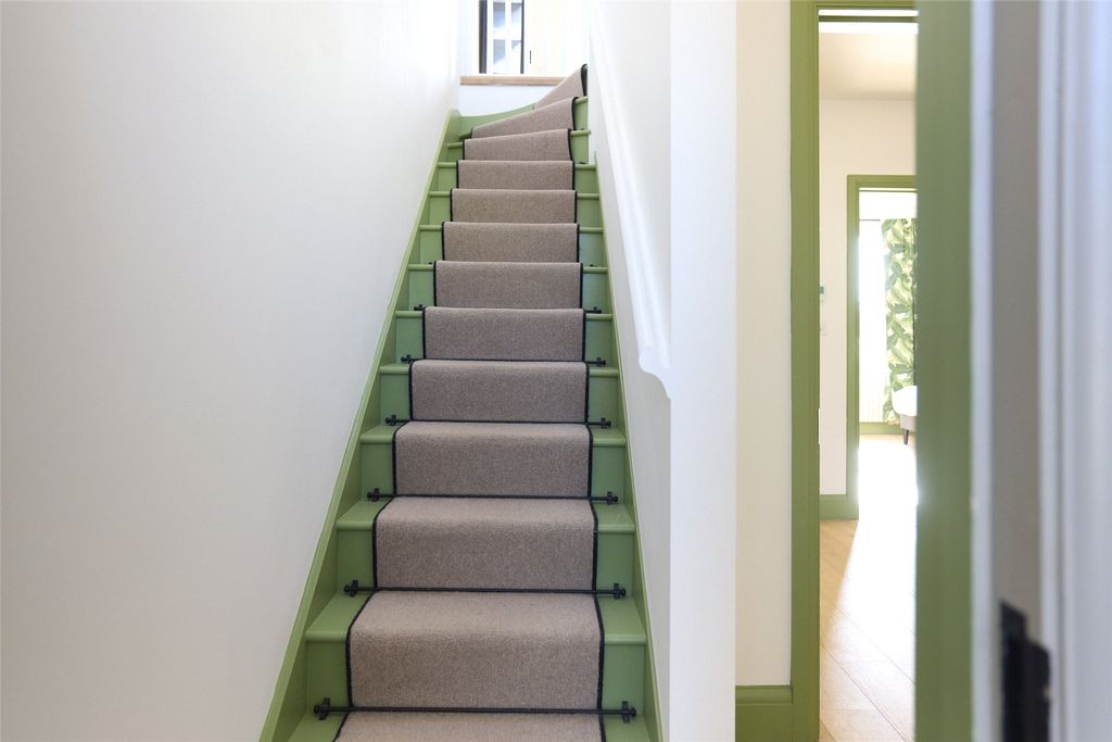 Property photo 1 of 11 Picture No. 07