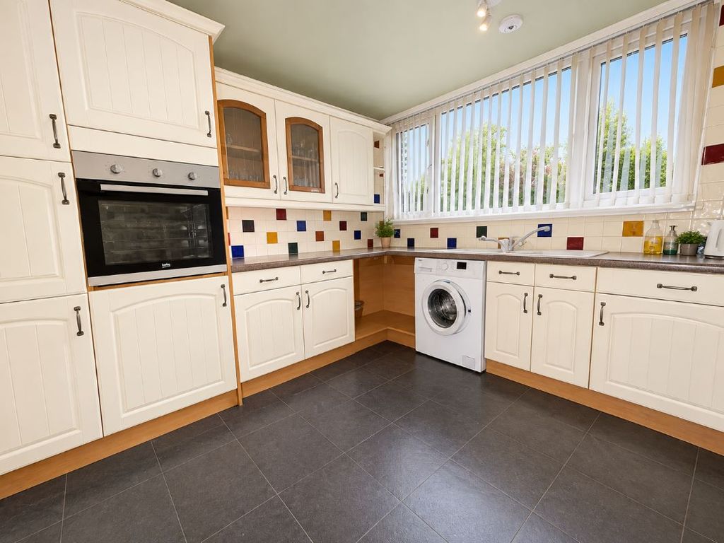 Property photo 3 of 10 Image 3