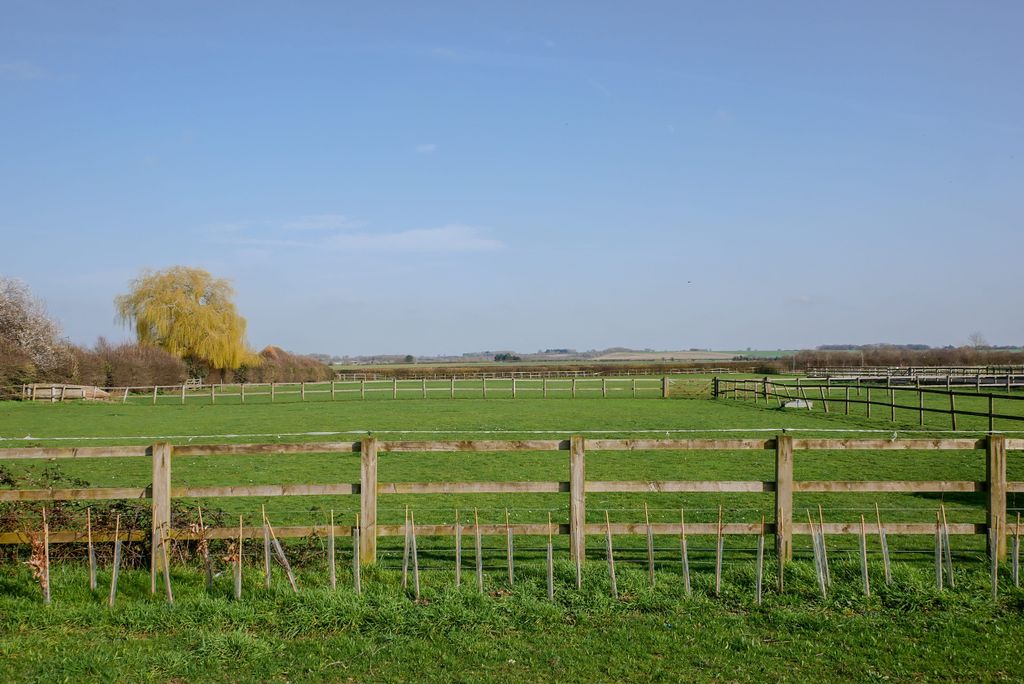 Property photo 2 of 10 Open Space