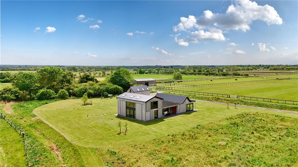Property photo 1 of 23 Gally's Farm