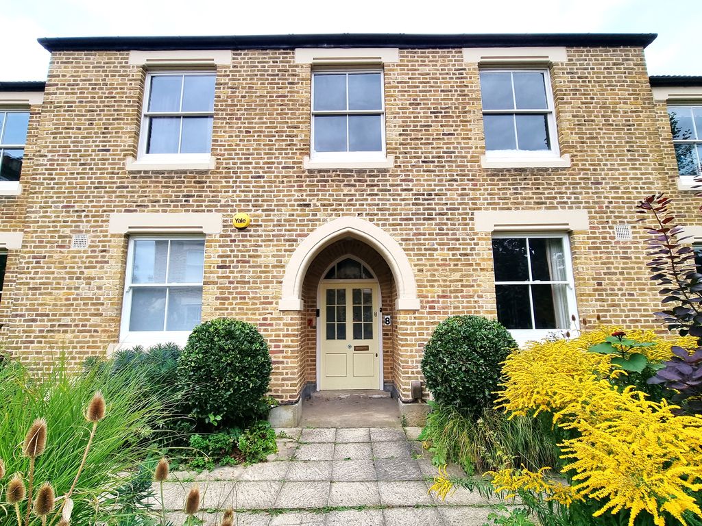 Property photo 1 of 19