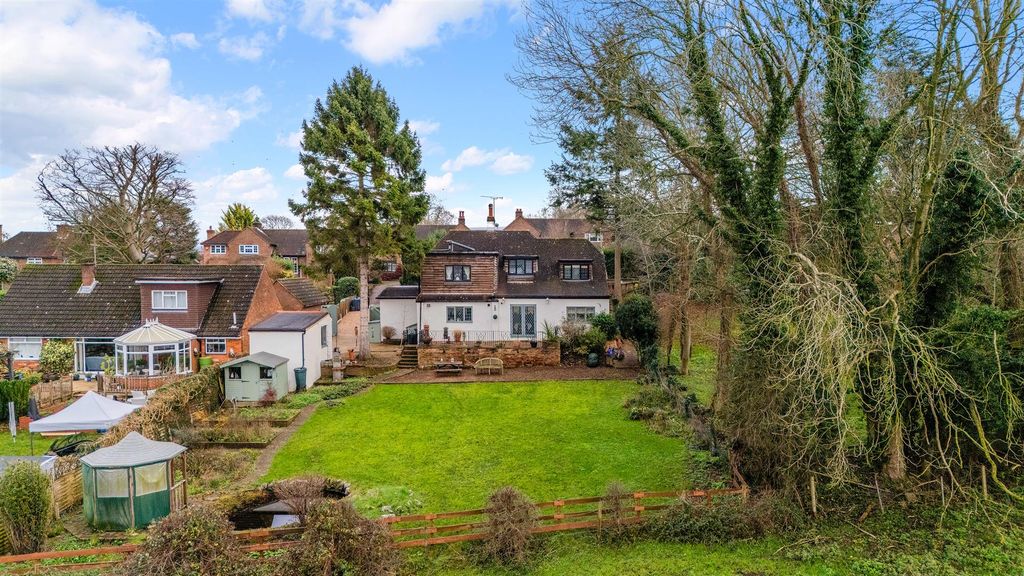 Property photo 2 of 32 Woodplace Lane, 76 Drone (8).Jpg