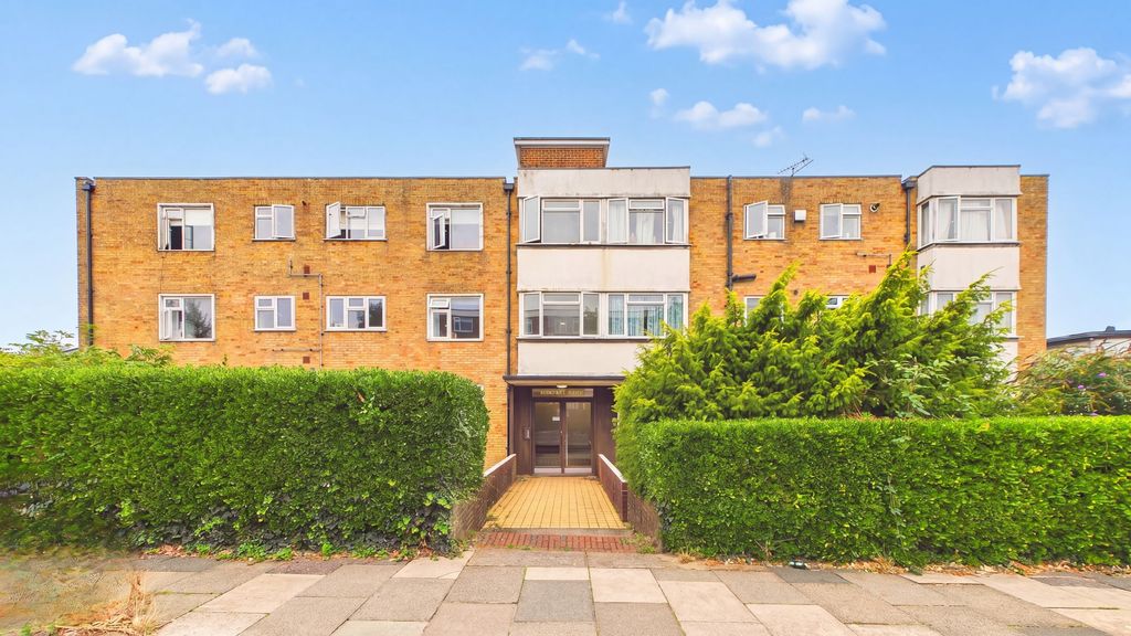 Property photo 1 of 7