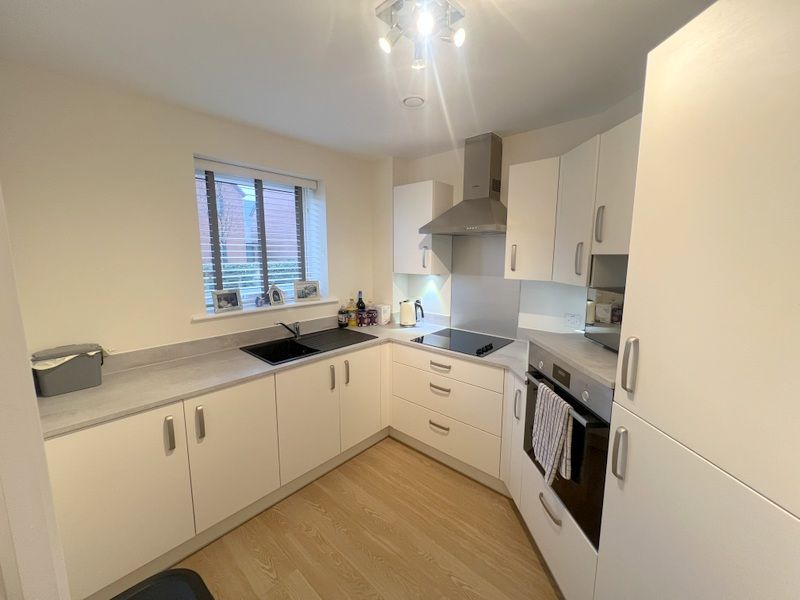 Property photo 3 of 13