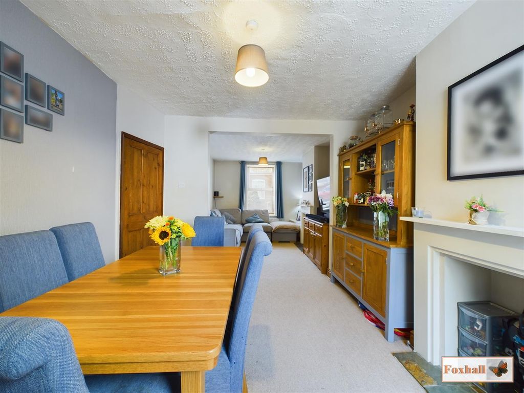 Property photo 1 of 12 Dining Room