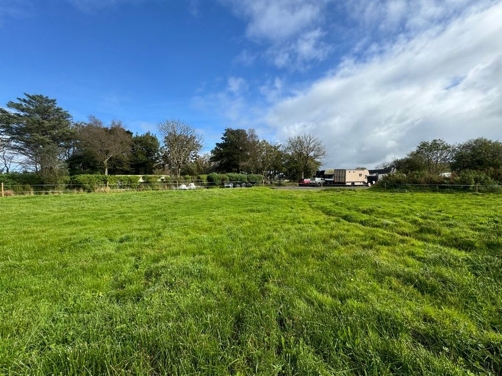 Property photo 3 of 48