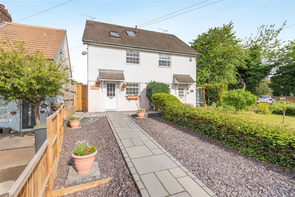 Property photo 1 of 20 8691795-Exterior04.Jpg