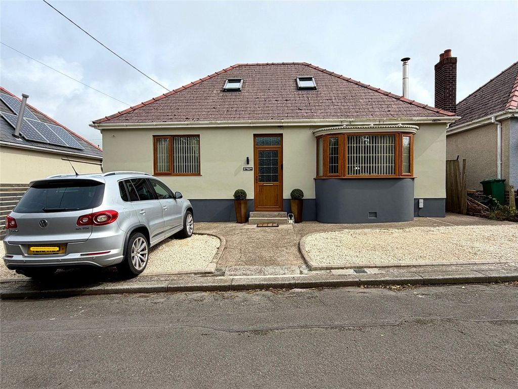 Additional image 22 of 4 bed bungalow for salePriory Lodge Drive, Milford Haven, Pembrokeshire SA73