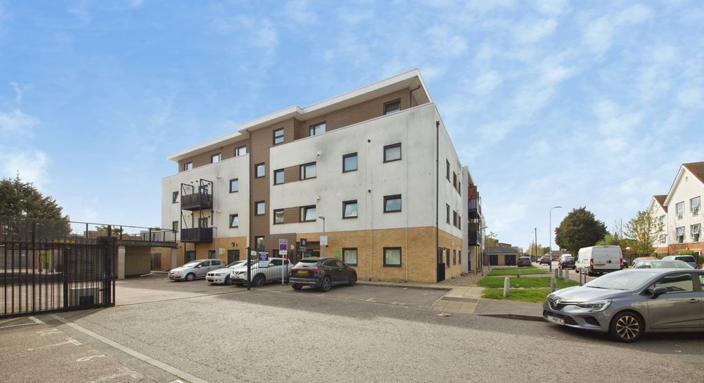 Property photo 1 of 11 Pbox-Img.Jpg