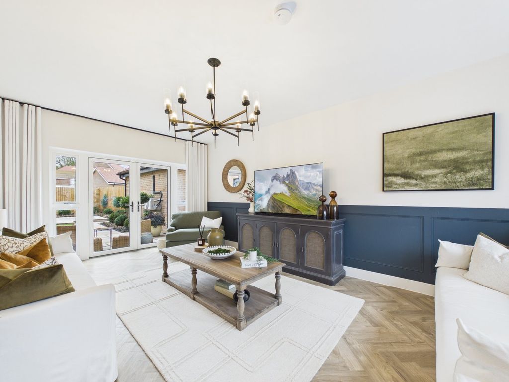 Property photo 2 of 20 Living Room