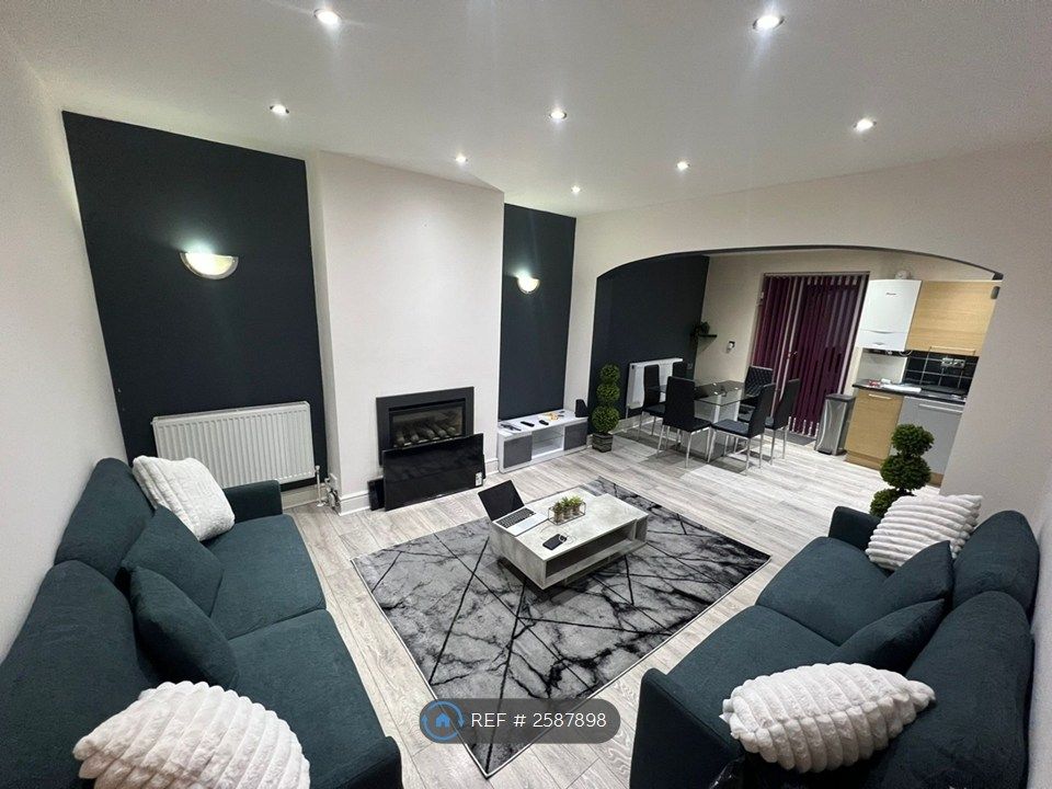 Property photo 1 of 35