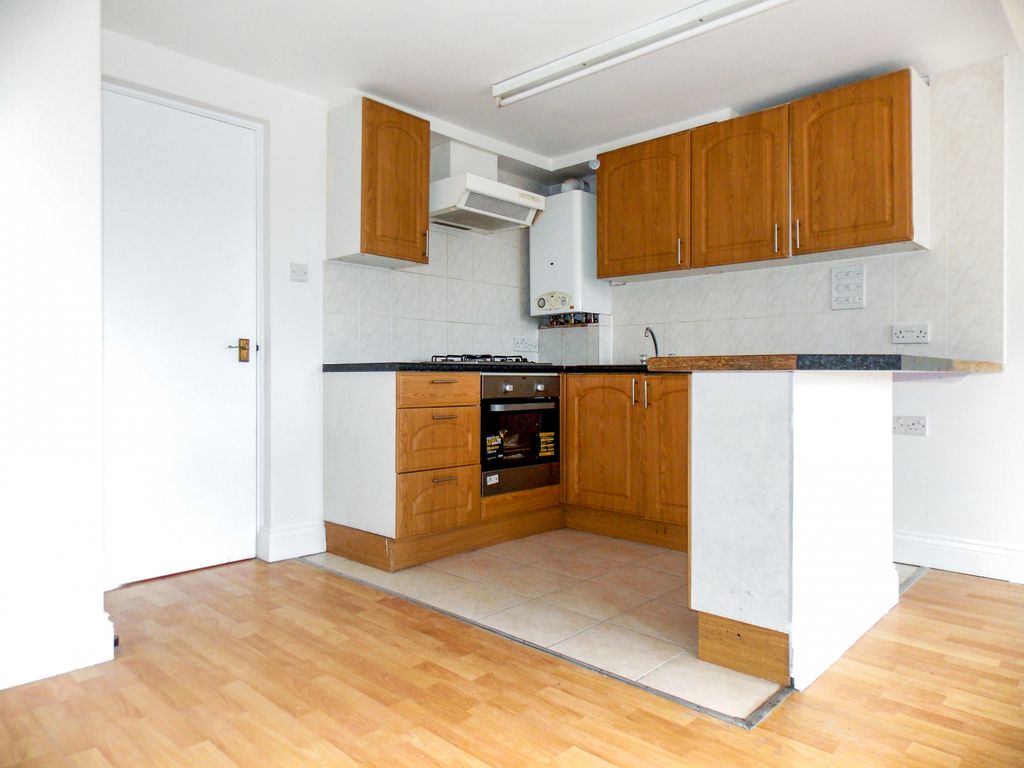 Property photo 3 of 12 Gallery