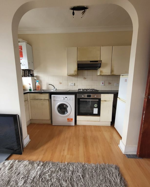 Property photo 3 of 4