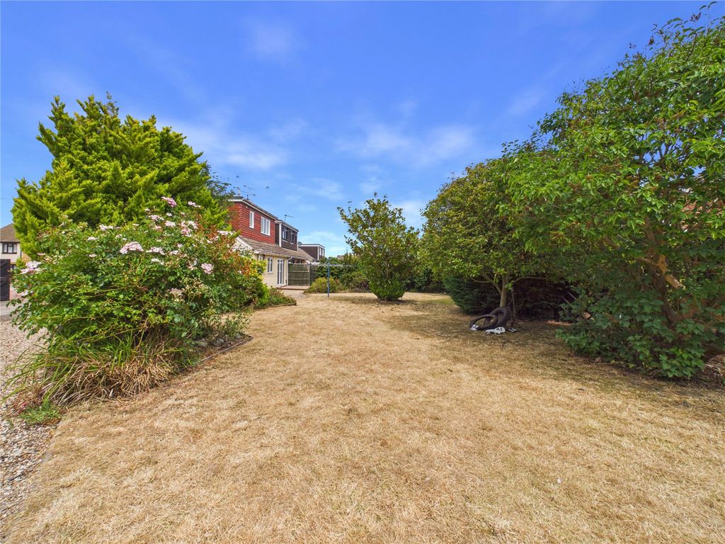 Property photo 3 of 24 Picture No. 33