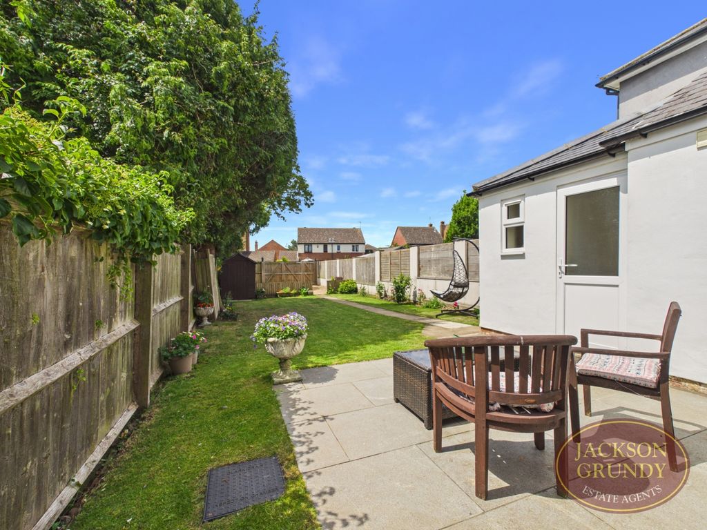 Property photo 3 of 18 Photo 3