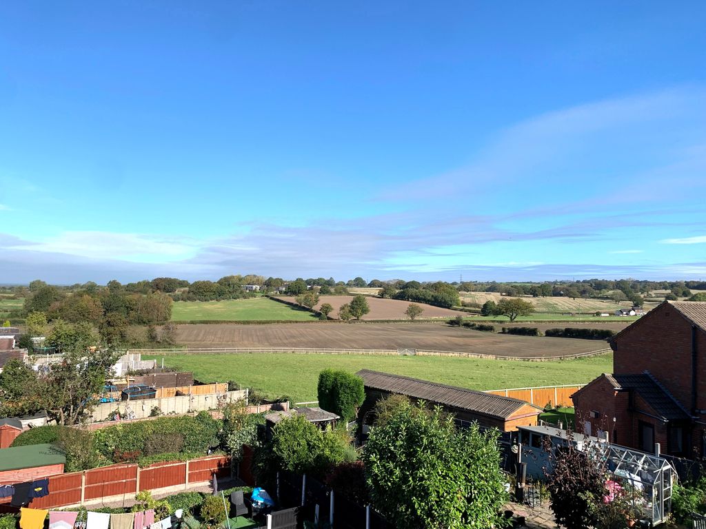 Property photo 2 of 16 R14