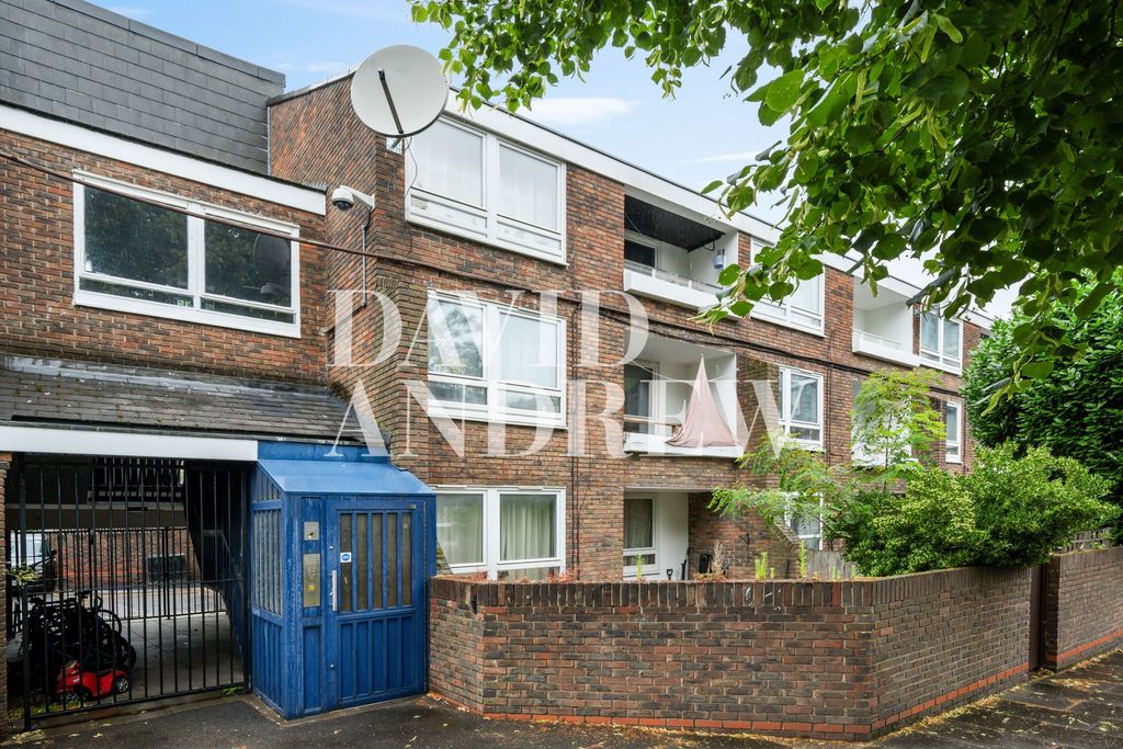 Property photo 3 of 10