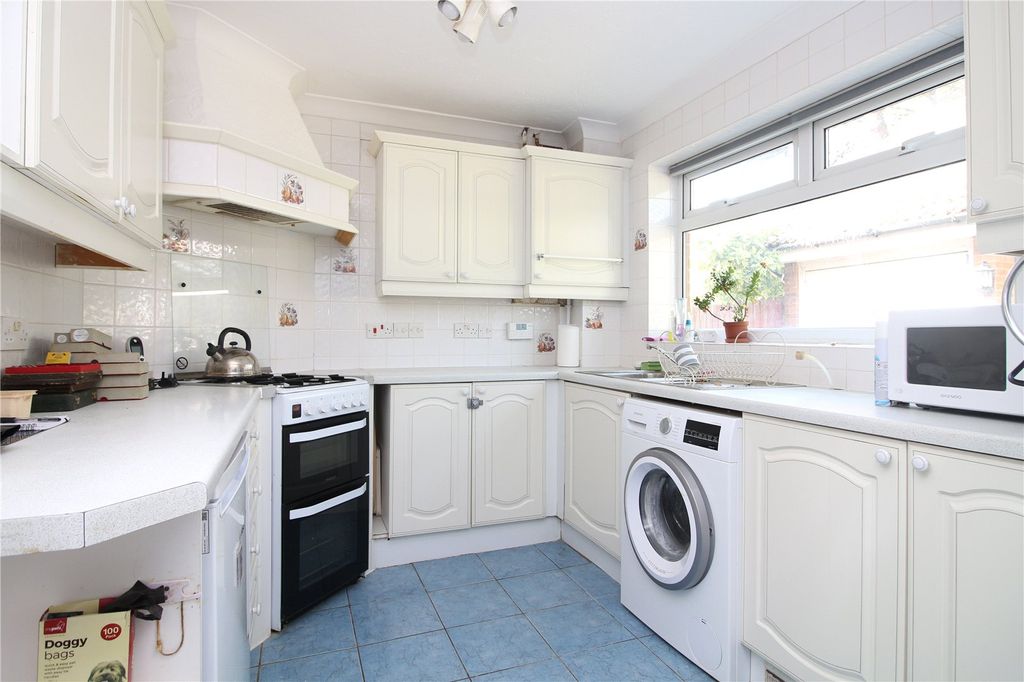 Property photo 3 of 9 Picture No. 05