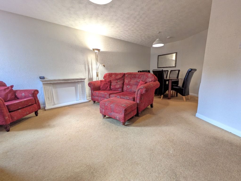 Property photo 2 of 12 Photo 2