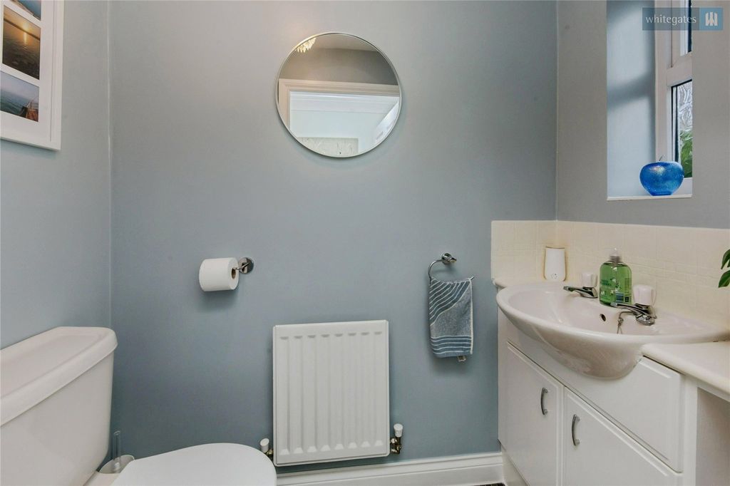 Property photo 3 of 25 Picture No. 53