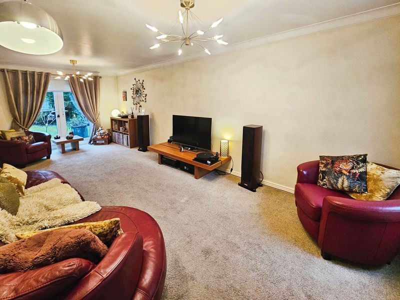 Property photo 2 of 12 Photo 11