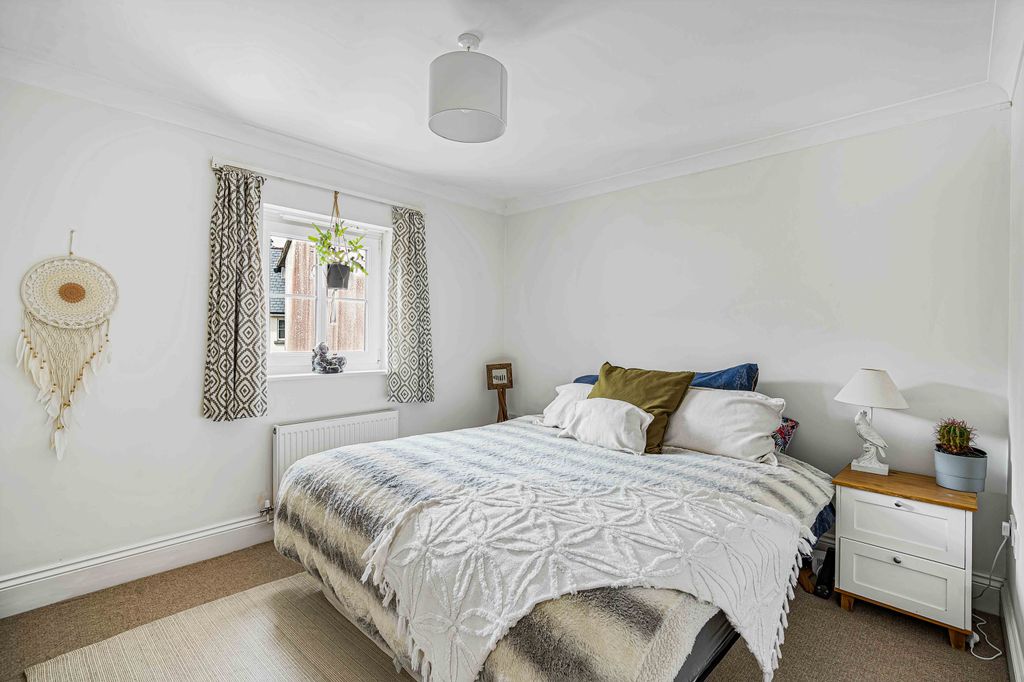 Property photo 3 of 15 Bedroom 1